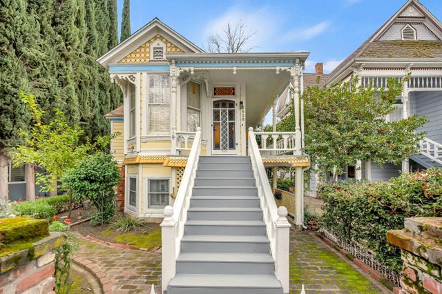 2628 G Street, Sacramento