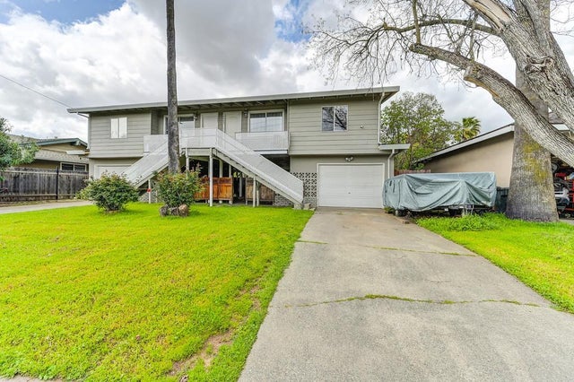 5421 Manzanita Avenue, Carmichael