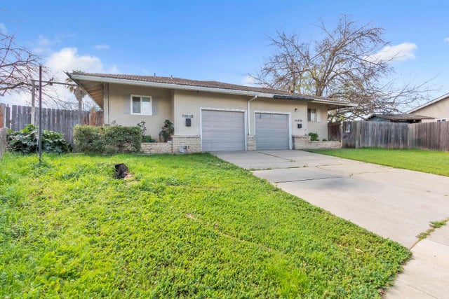 10376 El Grande Court, Rancho Cordova