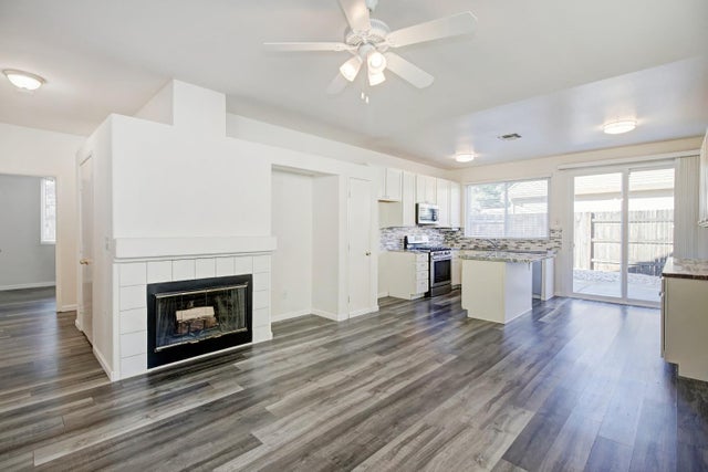 11375 Gold Station Drive, Gold River