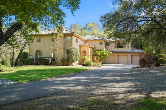 9274 King Road, Loomis