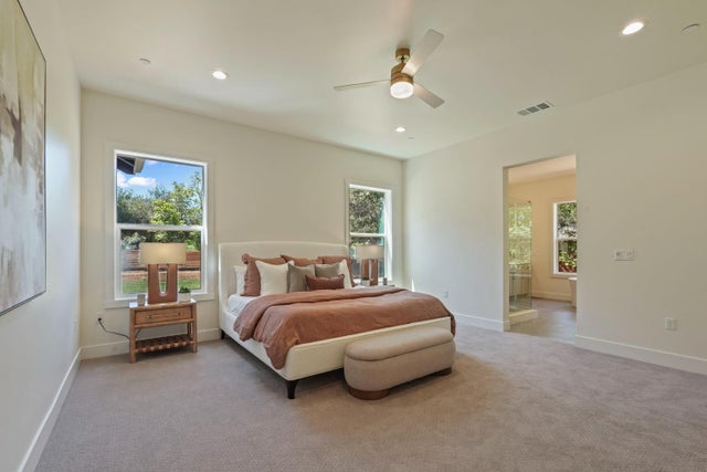 8836 Oak Avenue, Orangevale