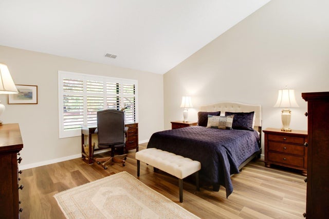 11475 Coloma Road, Gold River