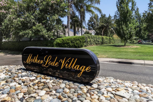 11725 Old Eureka Way, Gold River