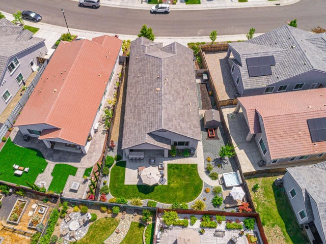 4509 Cloverleaf Way, Roseville