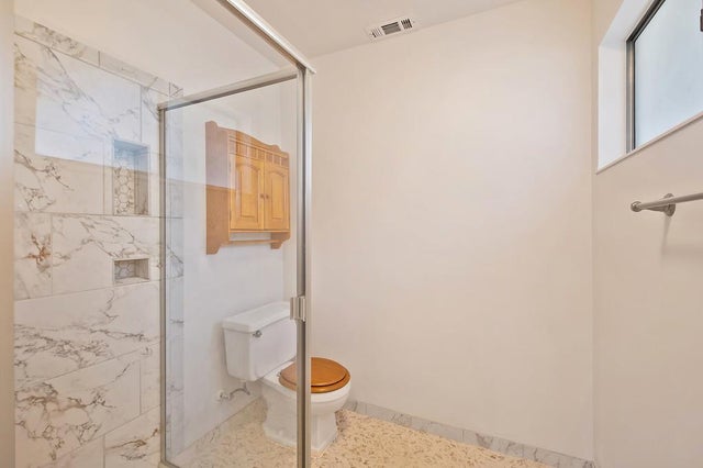 8105 Highwood Way, Orangevale