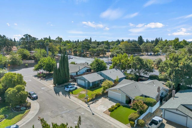 8468 Milky Way, Orangevale