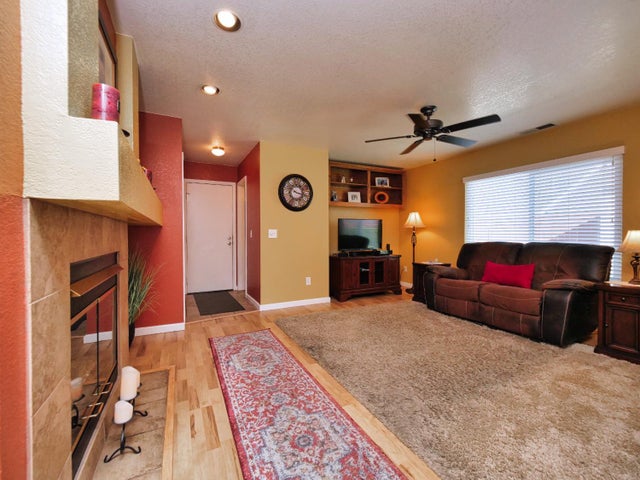 8210 Rambleton Way, Antelope