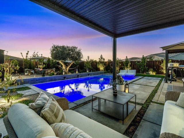 4229 Fox Hollow Street, Folsom