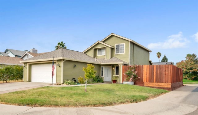 8633 Valley Rim Way, Antelope