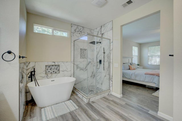 1012 Silverton Circle, Lincoln