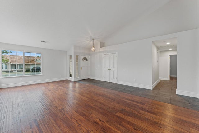 3310 El Valle Way, Antelope