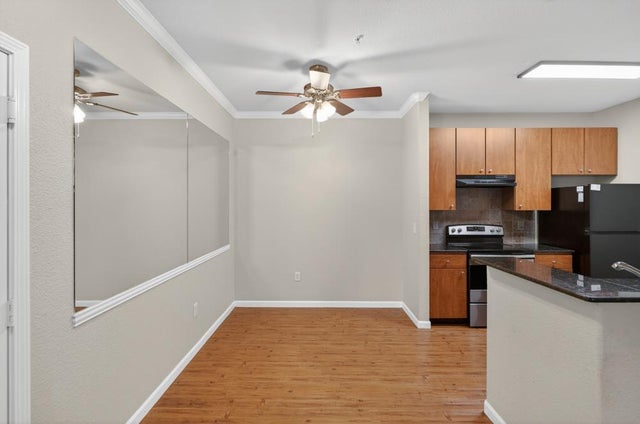 8434 Walerga Road #214, Antelope