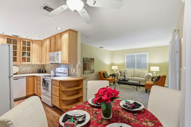 5945 Deary Way, Orangevale