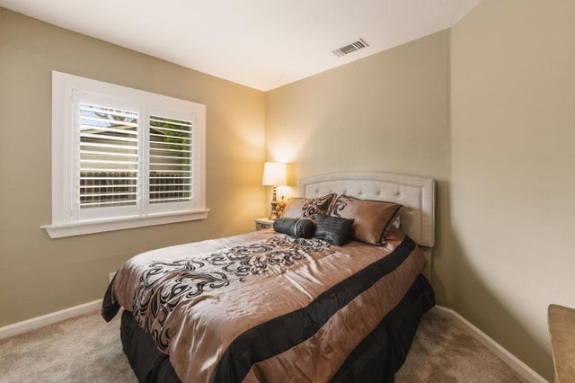 5435 Kenneth Avenue, Carmichael