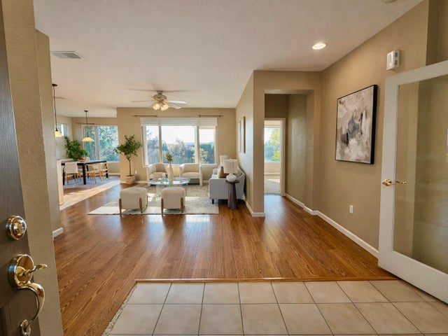 2022 Lockwood Lane, Lincoln