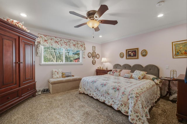 6338 Horseshoe Bar Road, Loomis