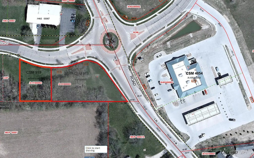 312 Elkhorn Rd, Whitewater