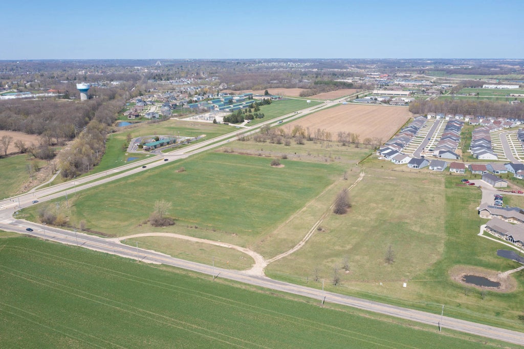 1101 S Edwards Blvd, Lake Geneva