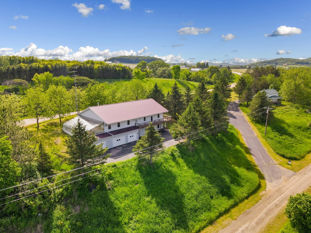 27751 Nutmeg Rd, Glendale