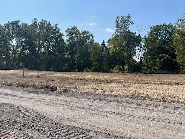 Lt13 Edgemont Dr, Oak Creek