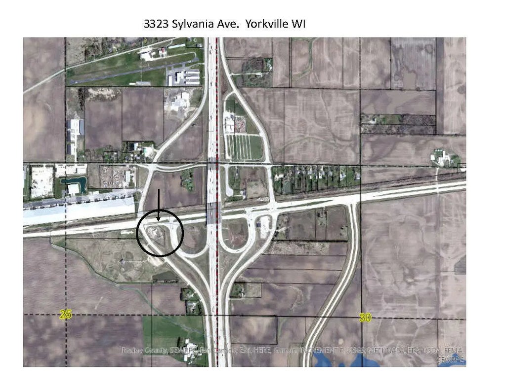 3323 S Sylvania Ave, Yorkville