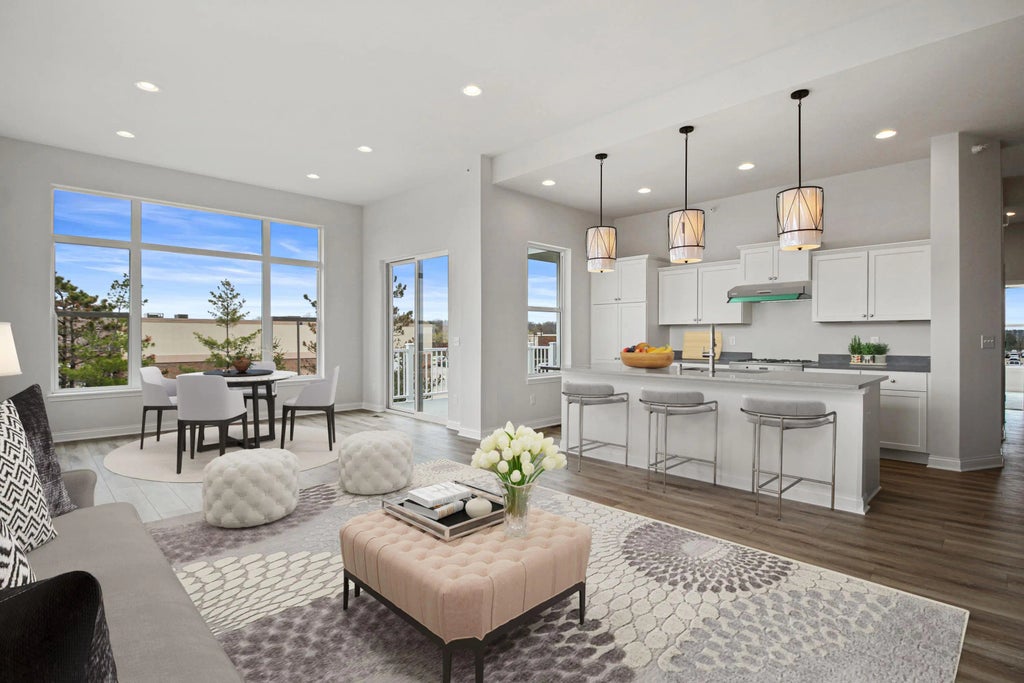 1432 Tenny Ave 201, Waukesha