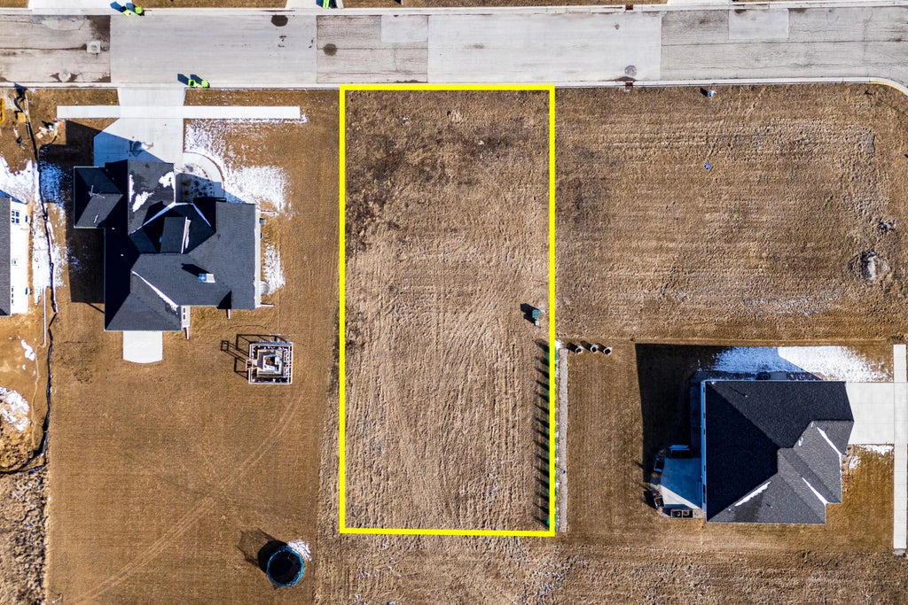 977 River Meadow Dr, Kiel