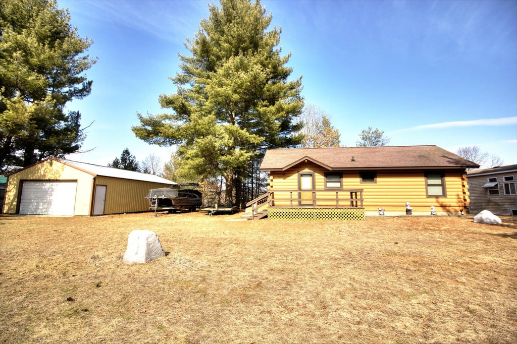 N16180 Deerfield Dr, Armenia