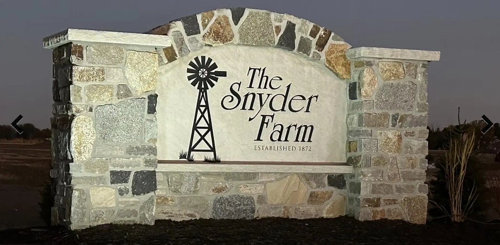 N62w35431 William Ct Lt36, Oconomowoc