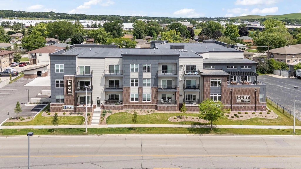 N88w15092 Main St 1309, Menomonee Falls