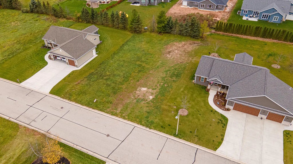 Lt4 Oriole Ln, Howards Grove