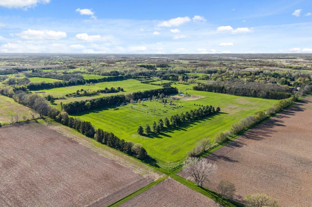 5505 Grandview Rd, Winchester