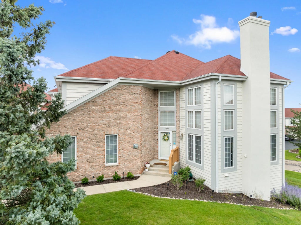 1505 Highland Dr 8-40, Geneva