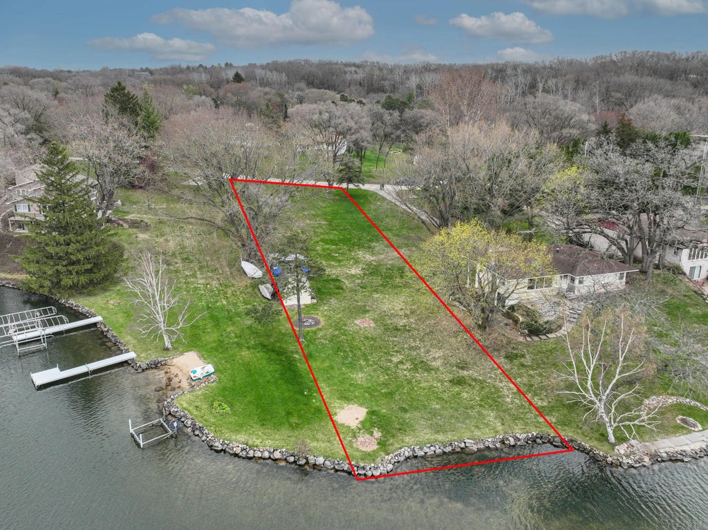 Lt3 E Lakeshore Dr, Whitewater