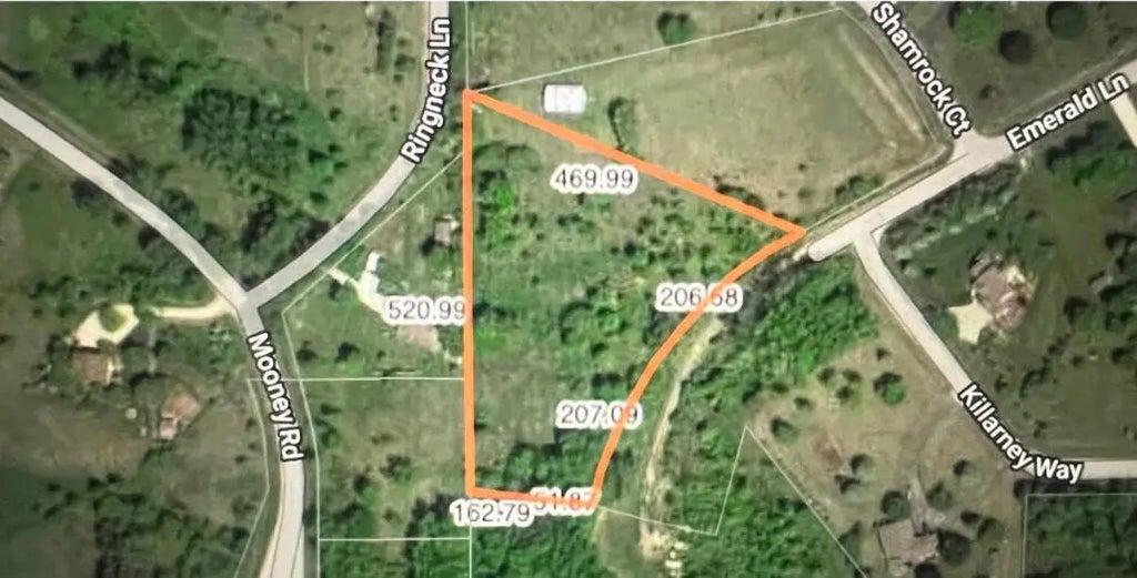 W5790 Emerald Ln, Plymouth