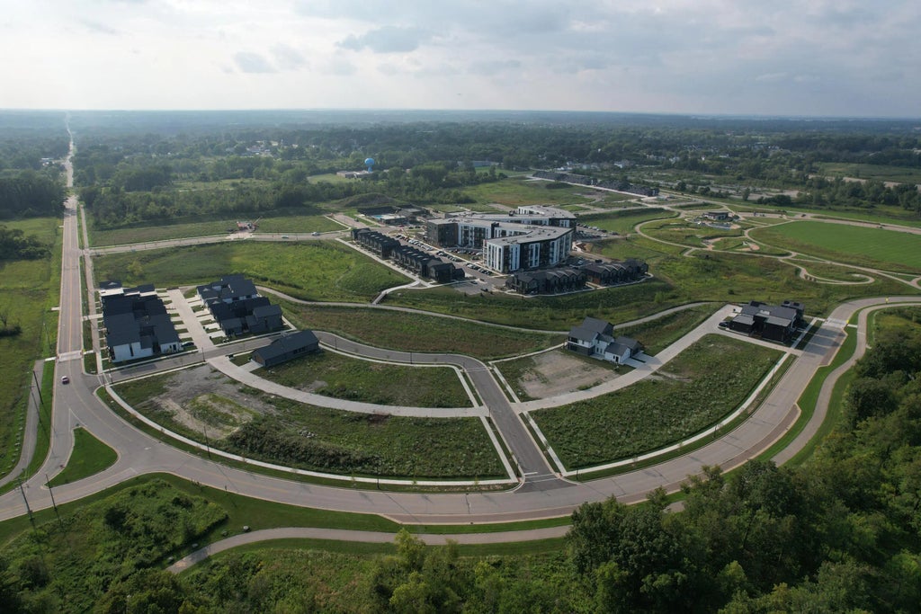 9401 S Lake Vista Pkwy 3005, Oak Creek