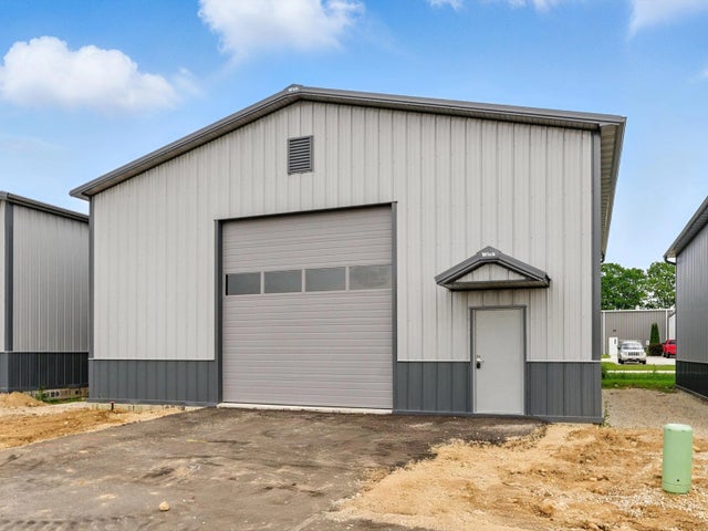 W4838 County Road Rr - 6, Random Lake