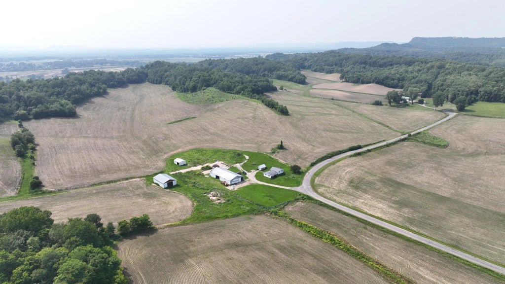 1000 Glomstad Rd, Holmen