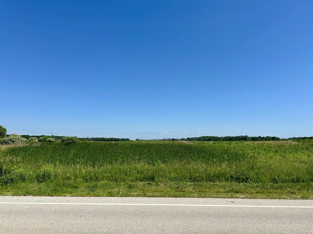 Lt1 Woodland Rd, Sheboygan