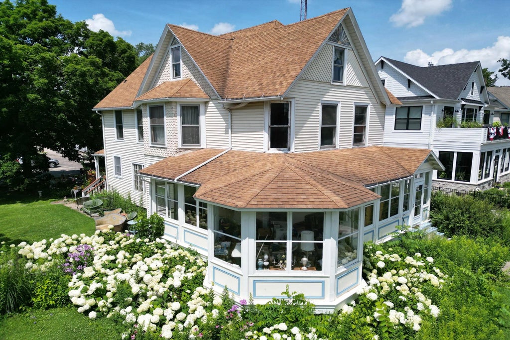 316 Madison St, Lake Geneva