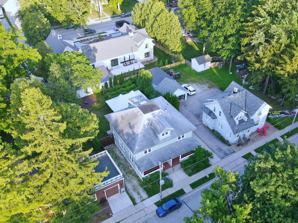 74 S West St, Elkhart Lake