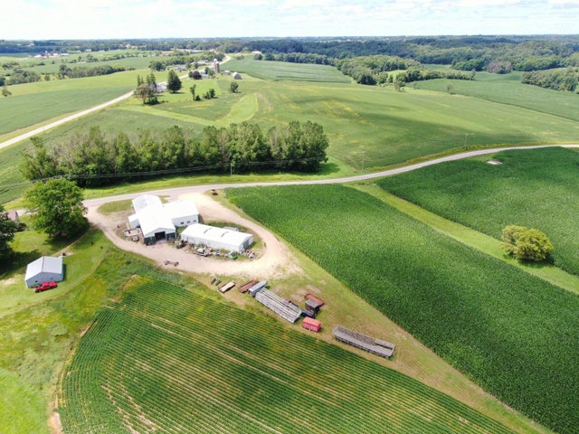 S5848 Cowden Rd, Franklin