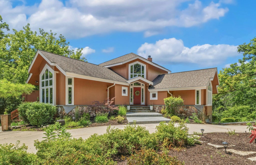 1460 Geneva Club Pl, Geneva