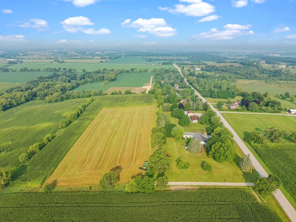 Lt 5 Swoboda Rd, East Troy