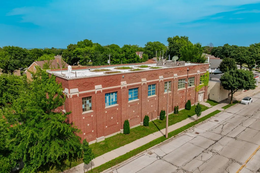 6618 W Lisbon Ave, Milwaukee