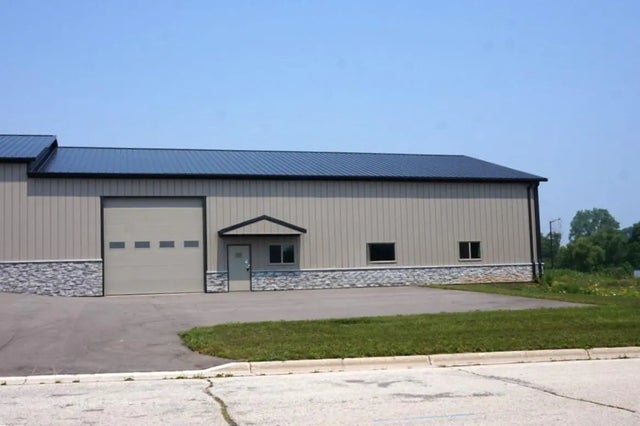 732 Maritime Dr 1, Port Washington