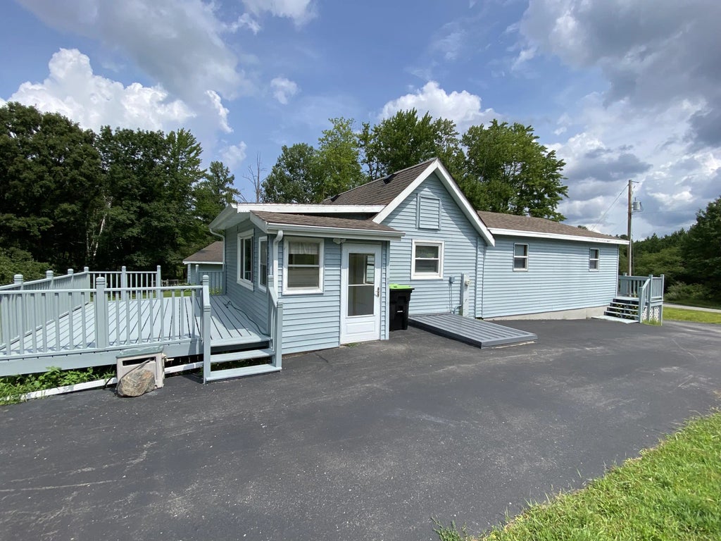 N12425 Freele Rd, Wausaukee