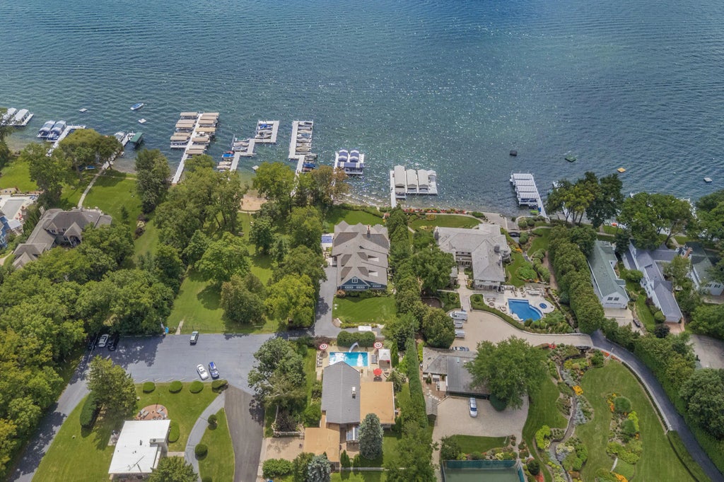 N2297 W Main Rd, Linn