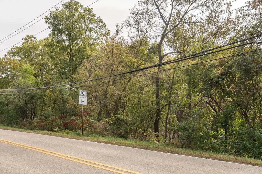 Lt1 Saylesville Rd, Waukesha